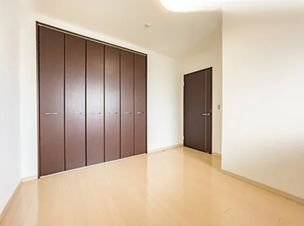 岡山市北区西長瀬、マンションの画像です