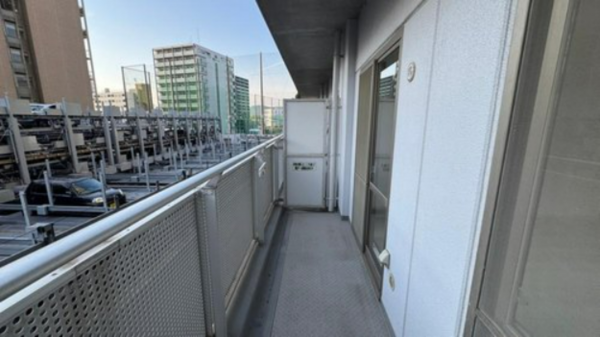 岡山市北区国体町、マンションの画像です