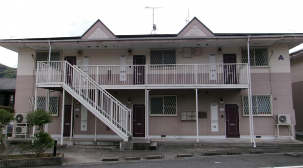 岡山市北区牟佐、収益物件/アパートの間取り画像です