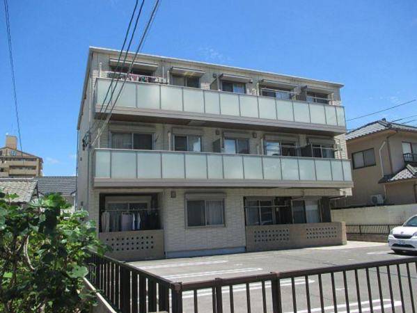 岡山市北区中仙道、収益物件/マンションの間取り画像です