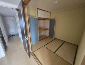 岡山市北区奉還町、マンションの画像です