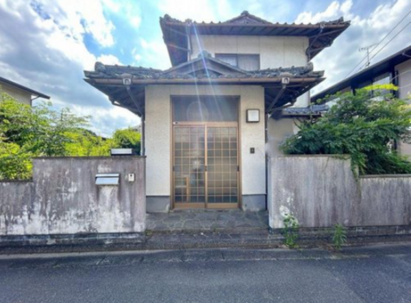 岡山市北区万成西町、中古一戸建ての画像です