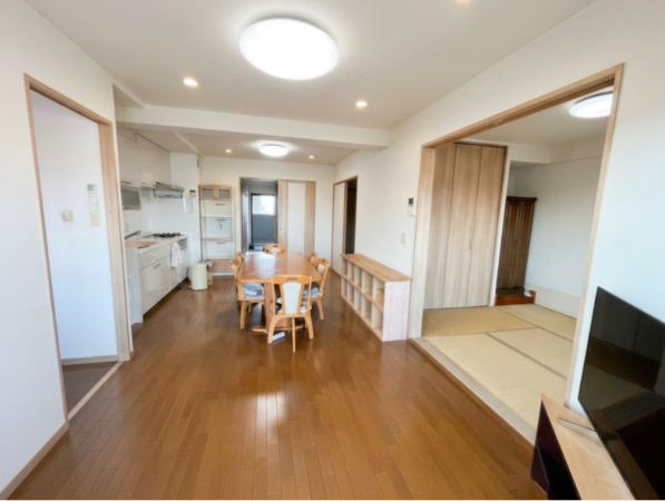 岡山市北区上中野、マンションの画像です
