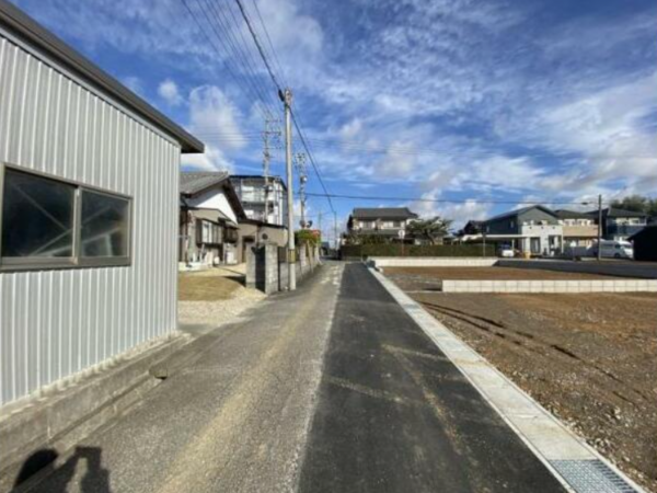 安城市里町、土地の画像です