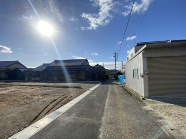 安城市里町、土地の画像です