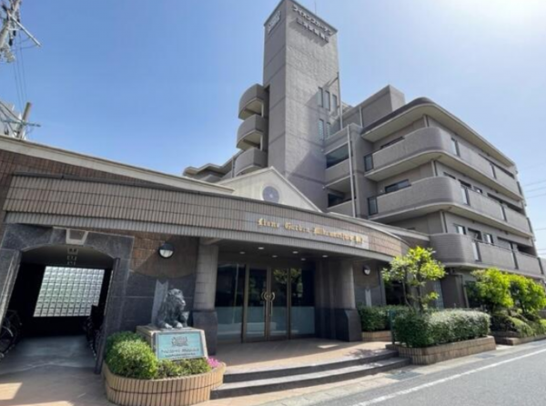 安城市三河安城南町、マンションの外観画像です