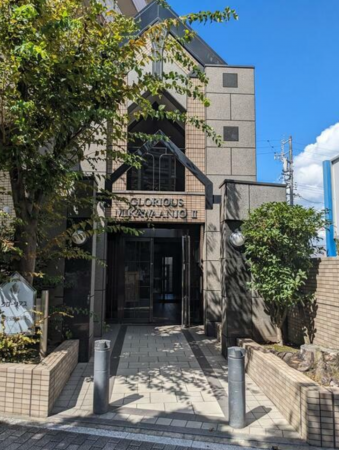 安城市三河安城本町、マンションの外観画像です