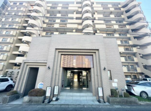 安城市相生町、マンションの外観画像です