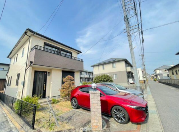 安城市二本木町、中古一戸建ての外観画像です