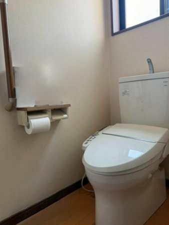 安城市三河安城東町、中古一戸建てのトイレ画像です