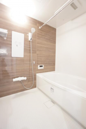 安城市東栄町、マンションの風呂画像です