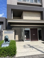 安城市横山町、マンションのエントランス画像です