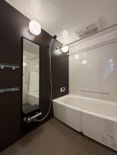 安城市横山町、マンションの風呂画像です