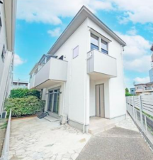 安城市横山町、中古一戸建ての外観画像です