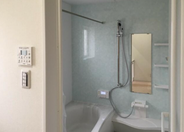 安城市福釜町、中古一戸建ての風呂画像です