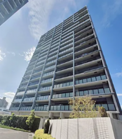 安城市三河安城本町、マンションの外観画像です