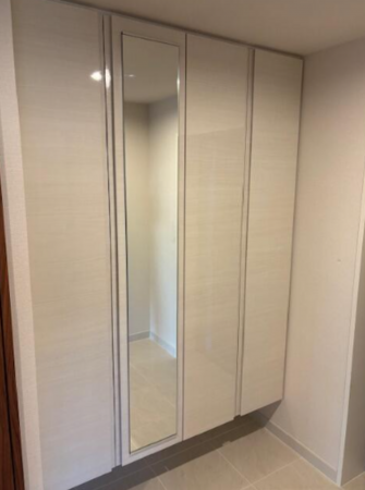 安城市末広町、マンションの玄関画像です