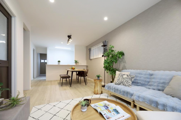 安城市百石町、新築一戸建ての居間画像です