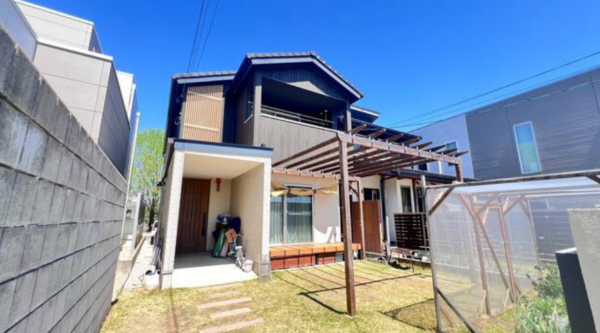 安城市赤松町、中古一戸建ての外観画像です
