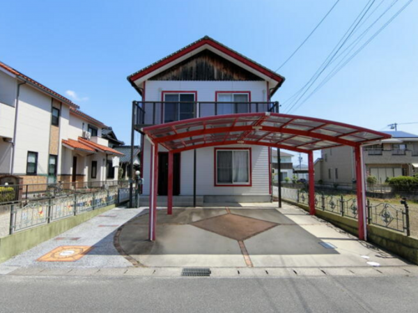 安城市福釜町、中古一戸建ての外観画像です