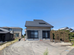 安城市東端町、中古一戸建ての外観画像です