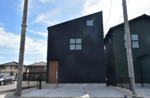安城市百石町、中古一戸建ての外観画像です