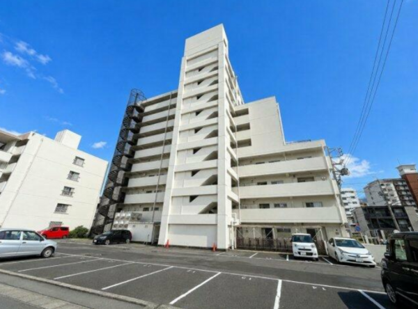 安城市今池町、マンションの外観画像です