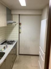 安城市相生町、マンションのキッチン画像です
