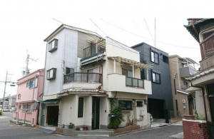 堺市堺区東雲西町、中古一戸建ての外観画像です