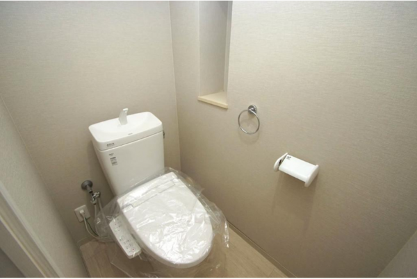 堺市堺区海山町、マンションのトイレ画像です