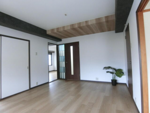 堺市堺区南清水町、マンションの内装画像です