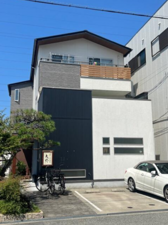堺市堺区、収益物件/店舗付住宅の外観画像です