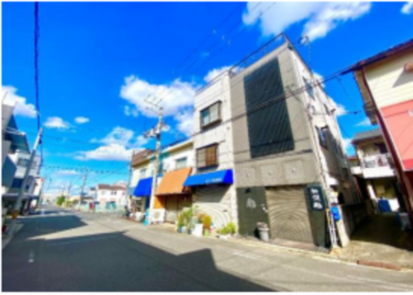 堺市堺区、中古一戸建ての外観画像です