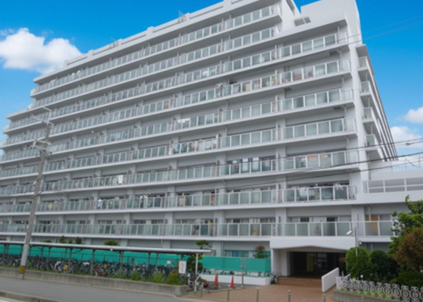 堺市堺区北庄町、マンションの外観画像です