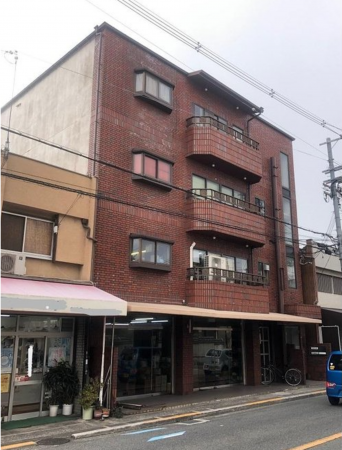 堺市堺区向陵東町、中古一戸建ての外観画像です