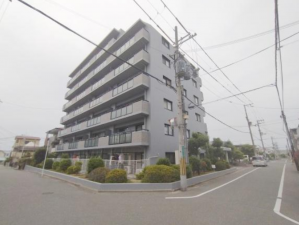 堺市堺区、マンションの外観画像です