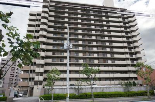 堺市堺区宿屋町東、マンションの外観画像です