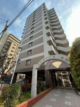 堺市堺区大町西、マンションの外観画像です