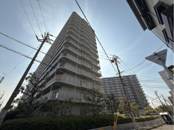 堺市堺区大浜北町、マンションの外観画像です