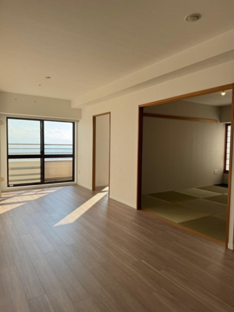 堺市堺区田出井町、マンションの内装画像です