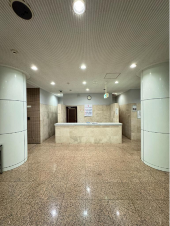 堺市堺区甲斐町東、マンションのエントランス画像です