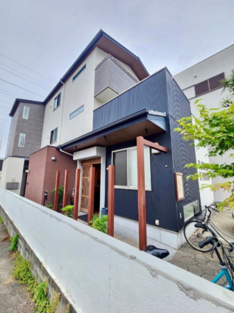 堺市堺区、中古一戸建ての外観画像です
