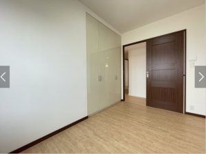 堺市堺区向陵西町、マンションの内装画像です