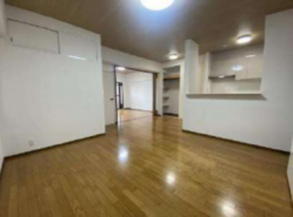 堺市堺区車之町西、マンションの内装画像です
