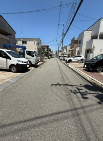 堺市堺区砂道町、中古一戸建ての前面道路を含む現地写真画像です