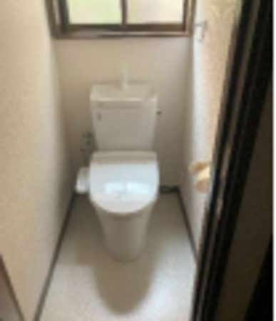 堺市堺区新在家町西、中古一戸建てのトイレ画像です