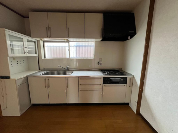 堺市堺区、中古一戸建てのキッチン画像です