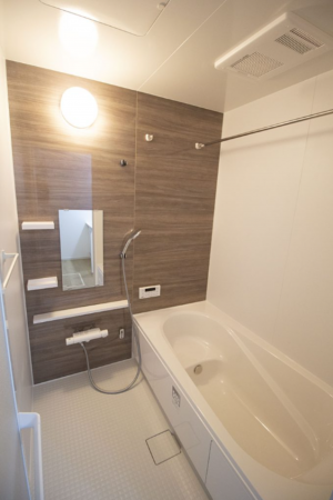 堺市堺区老松町、新築一戸建ての風呂画像です