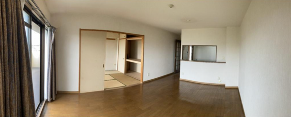堺市堺区石津町、マンションの内装画像です
