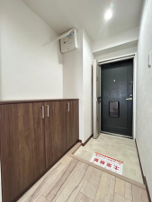 堺市堺区北庄町、マンションの玄関画像です